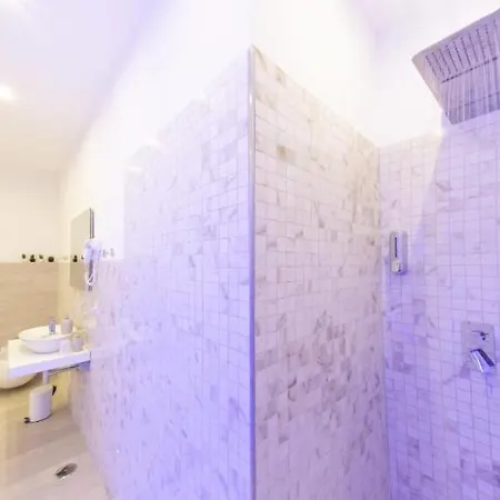 Le Stanze In Centro بيت ضيافة نابولي