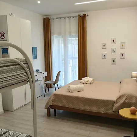 Guest house Le Stanze In Centro Naples