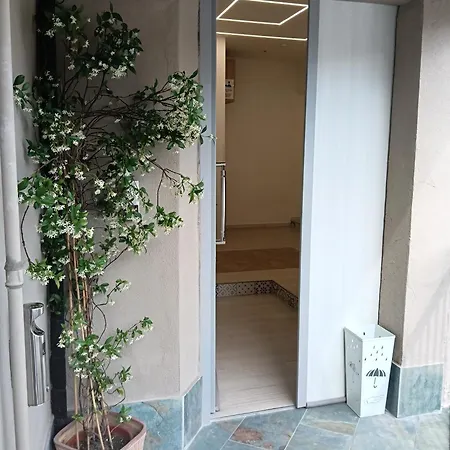 Le Stanze In Centro * Napoli