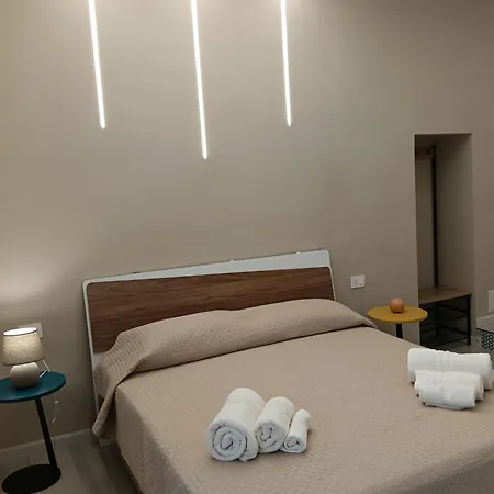 Le Stanze In Centro Pensjonat Neapol