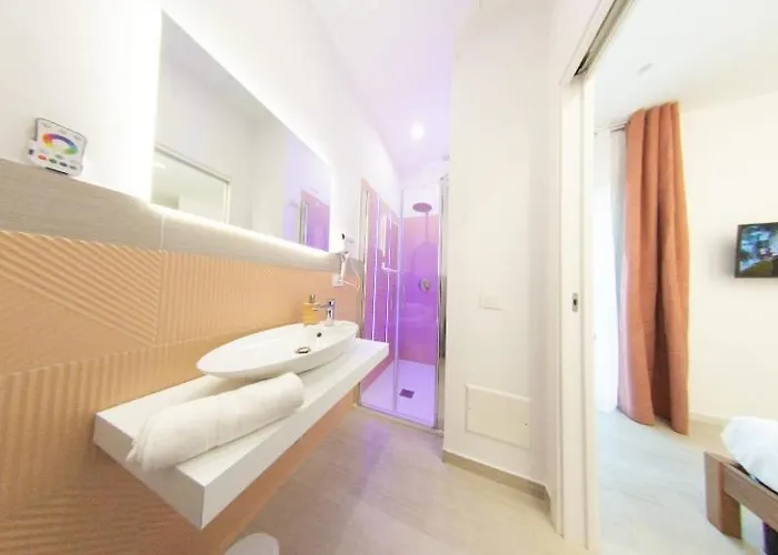 בית הארחה Le Stanze In Centro נאפולי