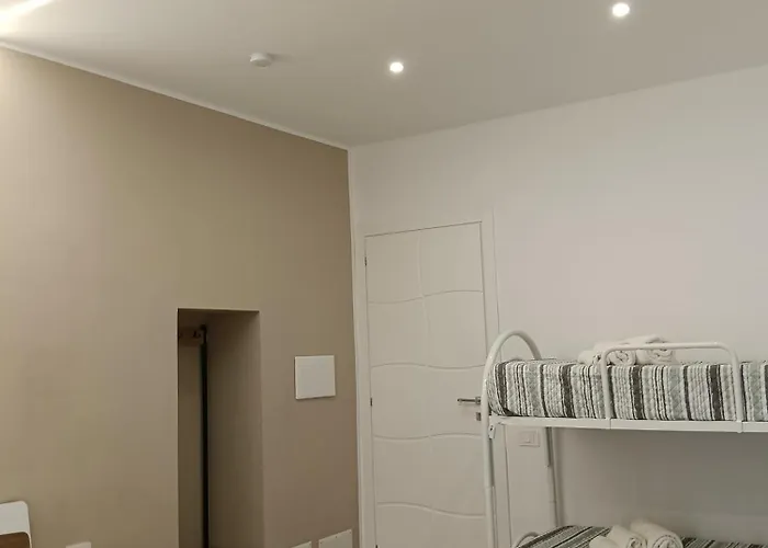 בית הארחה Le Stanze In Centro נאפולי